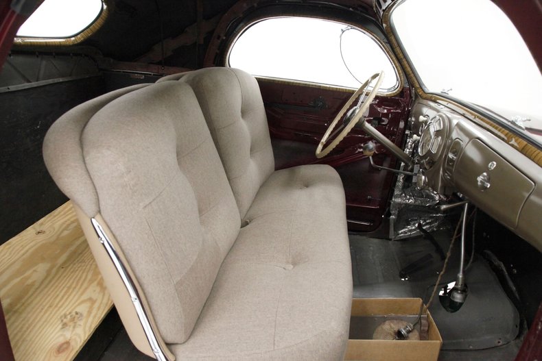 1938 Lincoln Zephyr 37