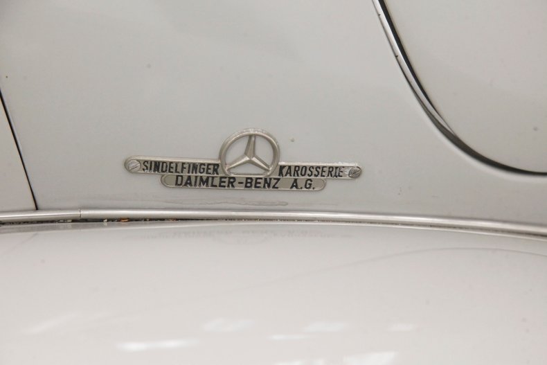 1952 Mercedes-Benz 220A 25