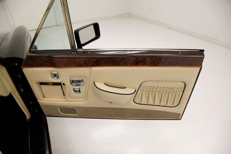 1986 Rolls-Royce Corniche 46