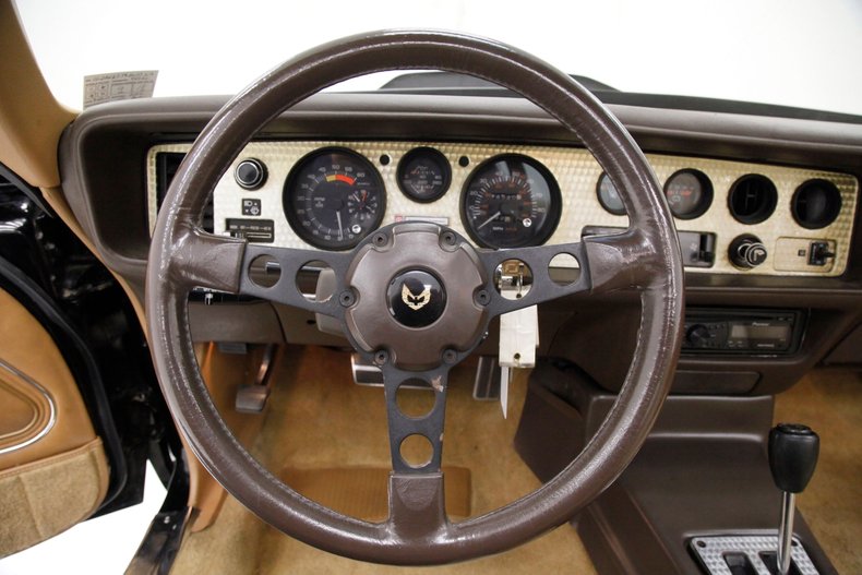 1981 Pontiac Firebird 34