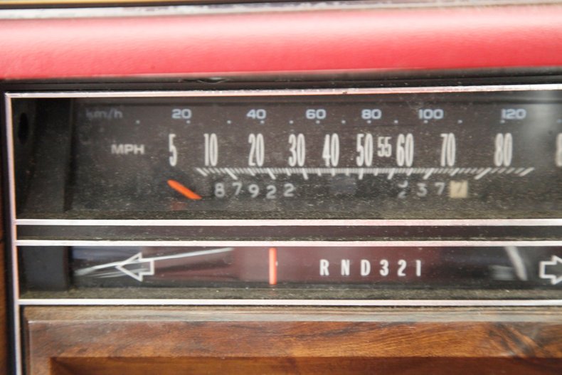 1989 Cadillac Fleetwood 32