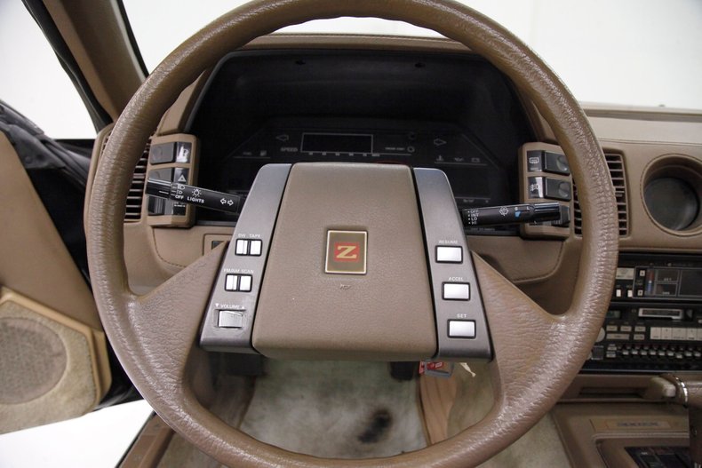 1985 Nissan 300ZX 27