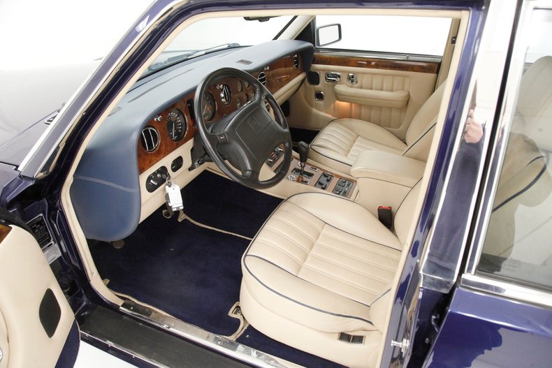 1996 Bentley Brooklands 28
