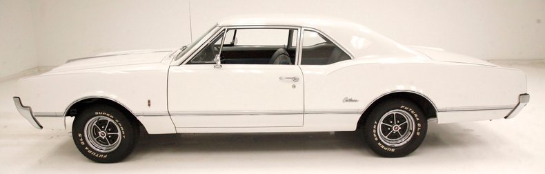 1966 Oldsmobile Cutlass 2