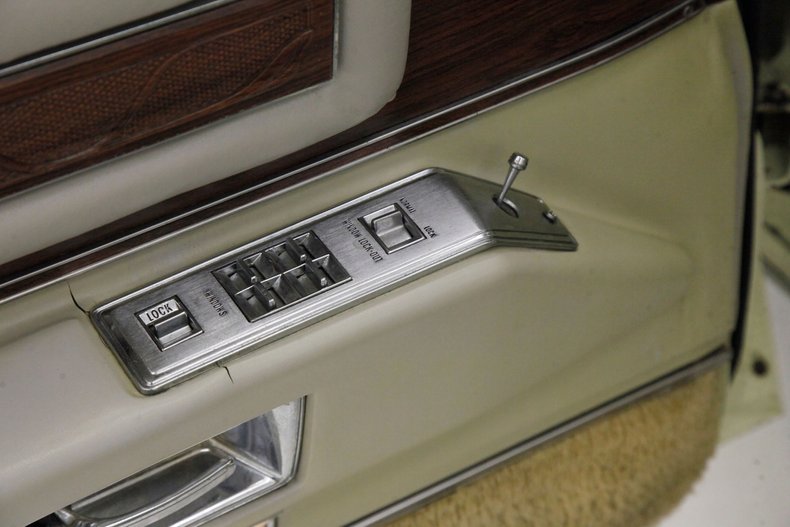 1976 Cadillac Eldorado 28