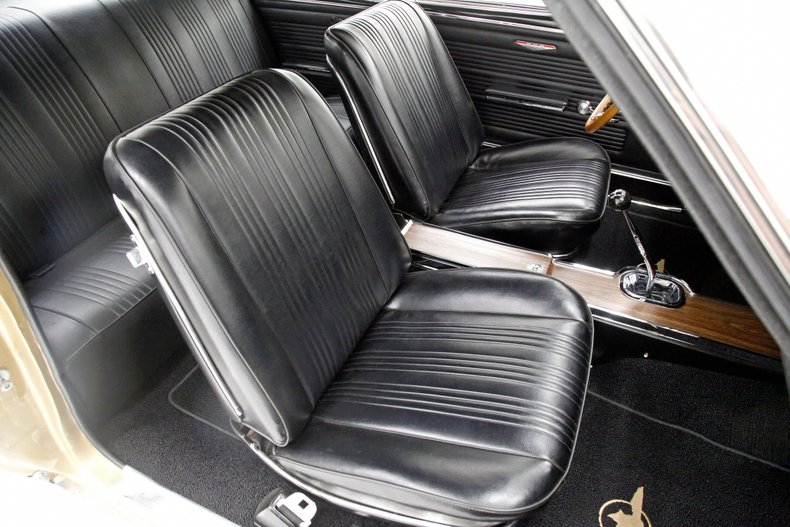 1967 Pontiac GTO 37