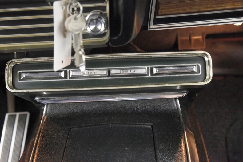 1967 Ford Galaxie 500 32