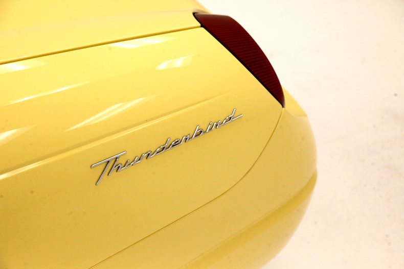 2002 Ford Thunderbird 25
