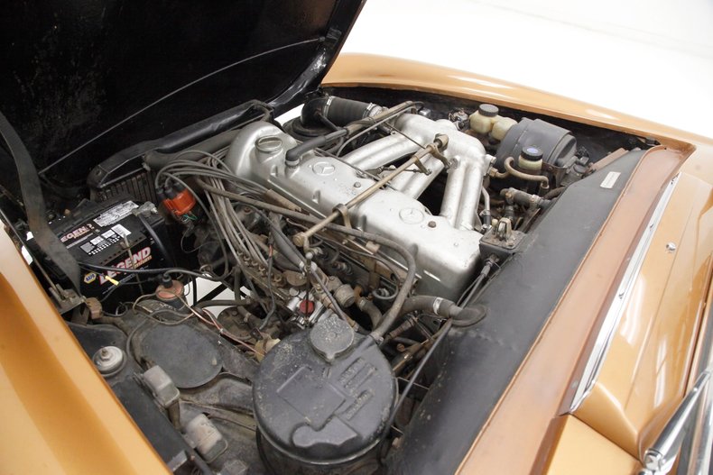 1964 Mercedes-Benz 230SL 17