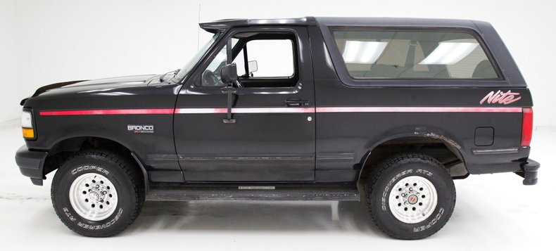 1992 Ford Bronco 2