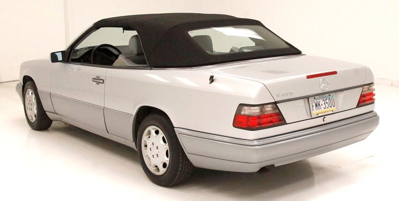 1994 Mercedes-Benz E320 6
