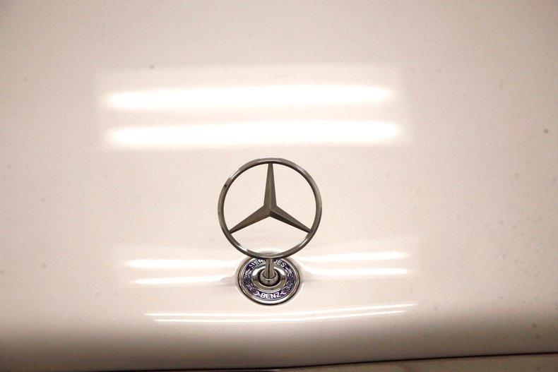 1994 Mercedes-Benz E320 18