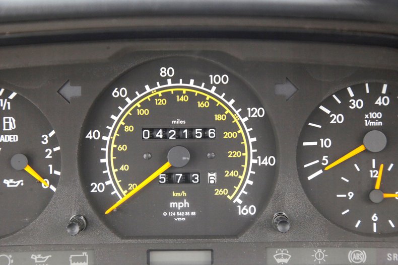 1994 Mercedes-Benz E320 35