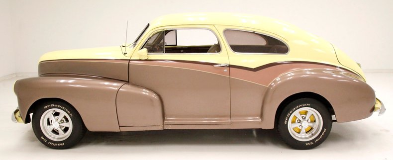 1947 Chevrolet Fleetline 2
