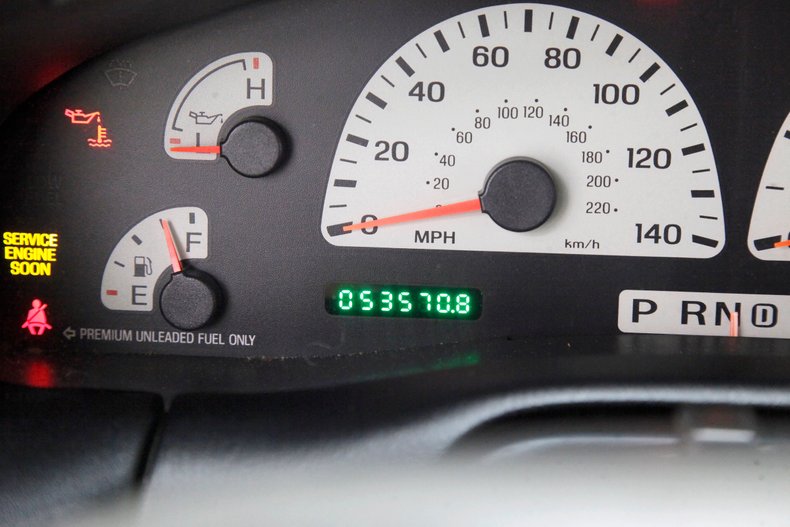 2000 Ford F150 32