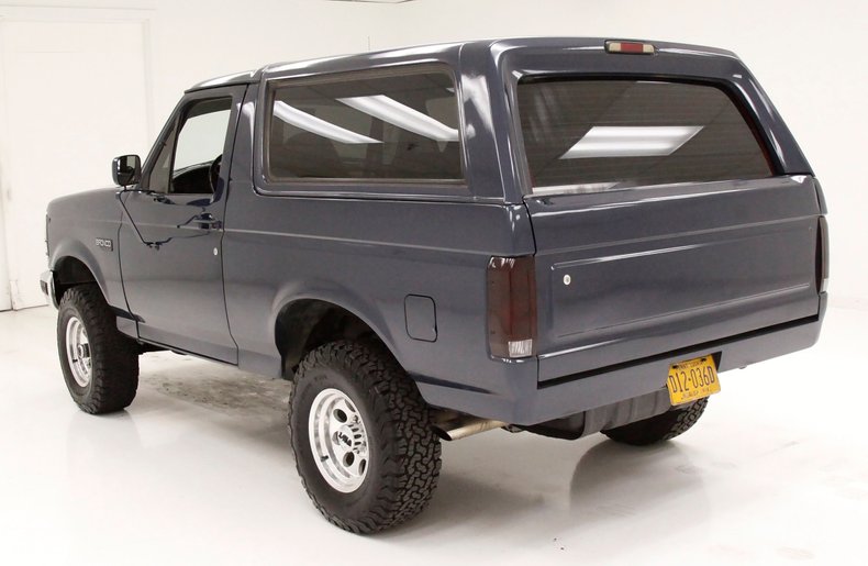 1993 Ford Bronco 3