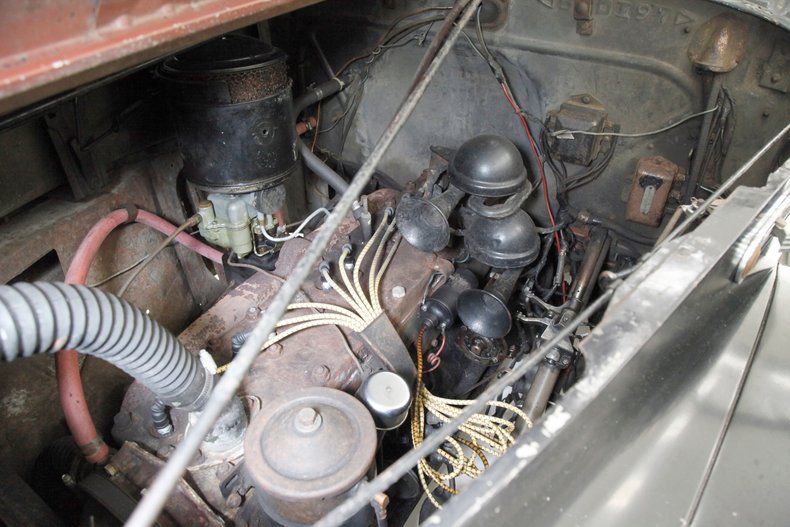 1941 Packard 120 Series 10