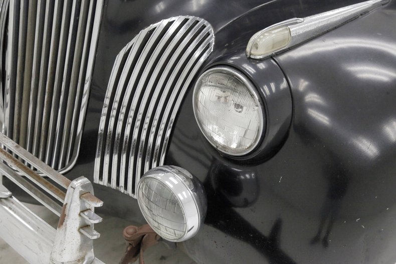 1941 Packard 120 Series 14
