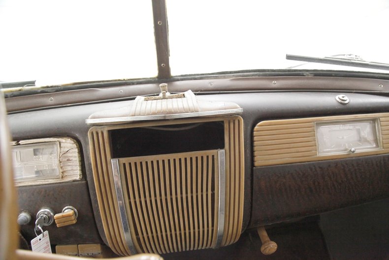 1941 Packard 120 Series 34