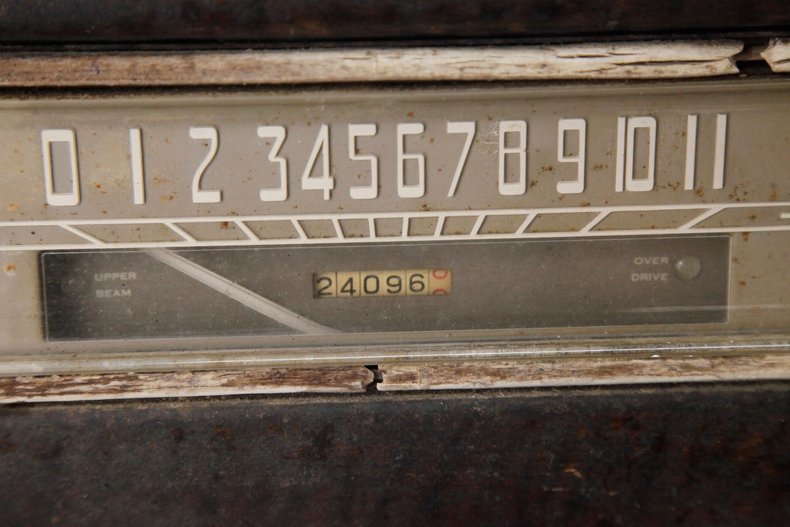 1941 Packard 120 Series 33