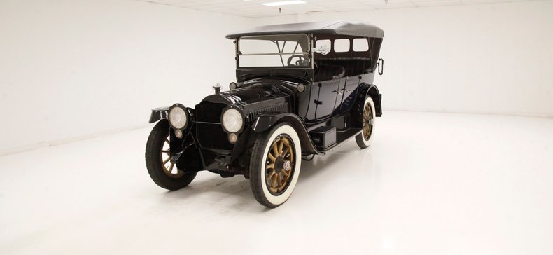 1917 Packard Twin Six 1