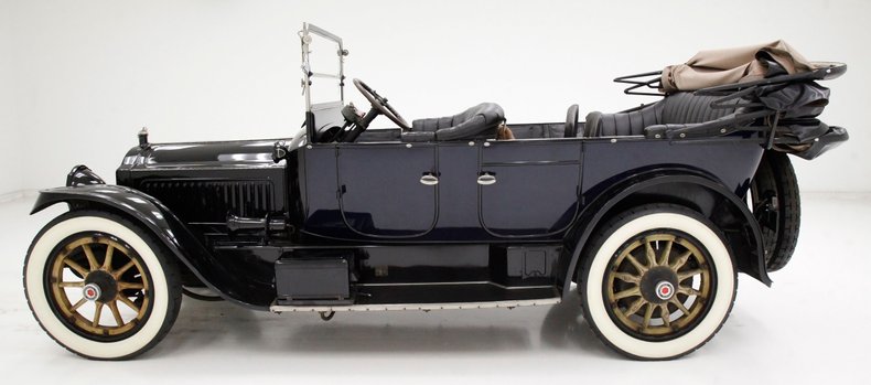 1917 Packard Twin Six 4
