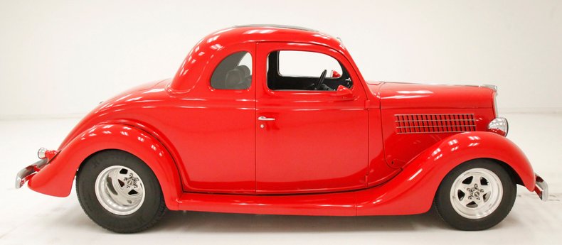 1935 Ford 48 Series 6