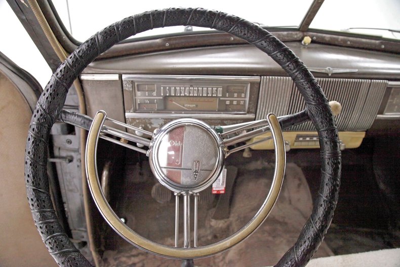 1940 Oldsmobile Series 90 31