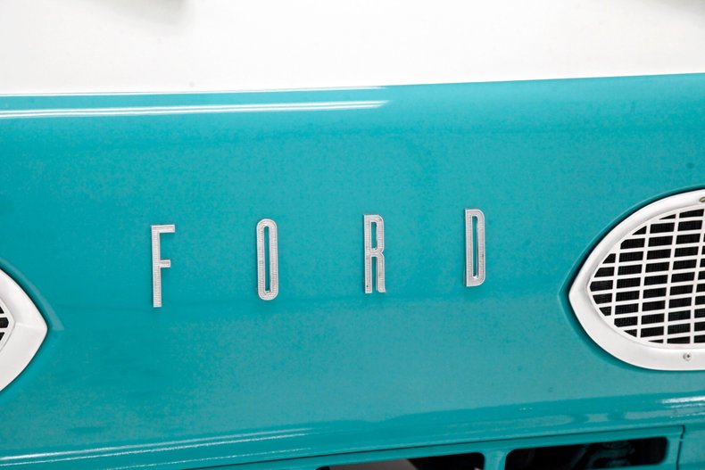 1961 Ford Econoline 15