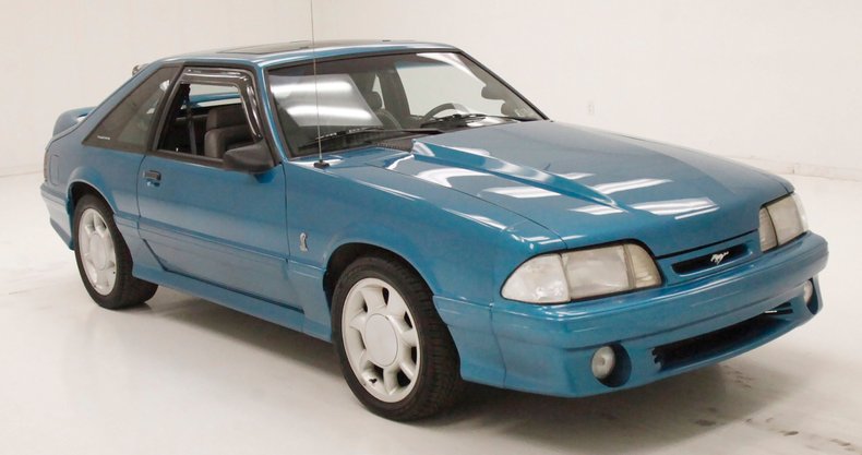 1993 Ford Mustang 6