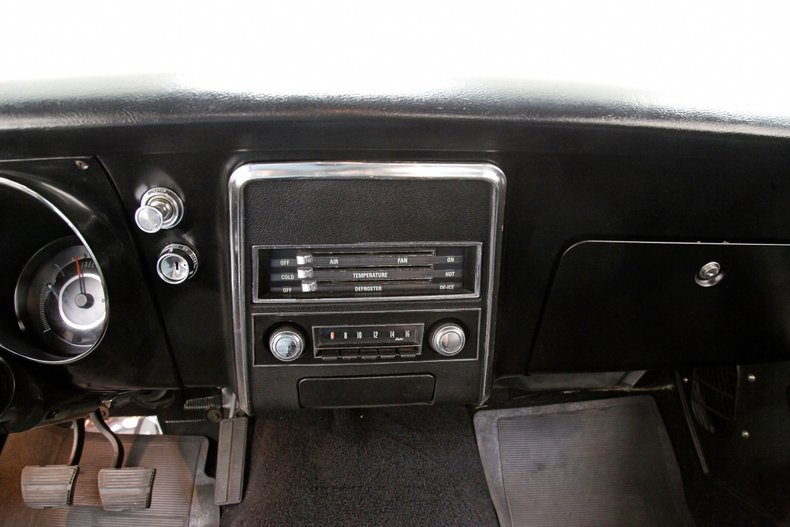 1967 Chevrolet Camaro 32