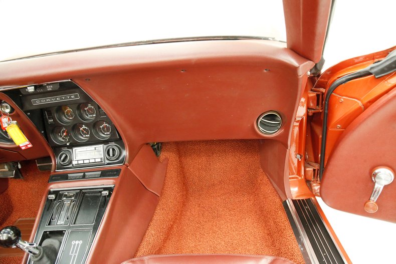 1968 Chevrolet Corvette 34