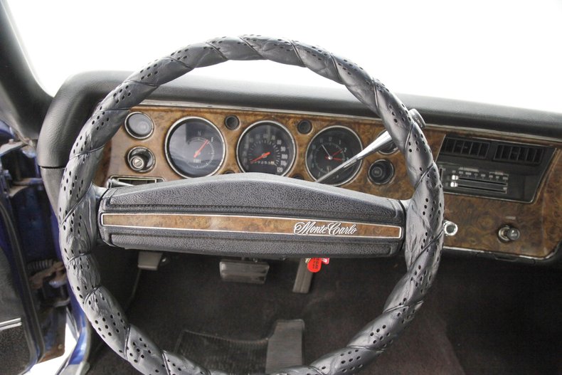 1972 Chevrolet Monte Carlo 26