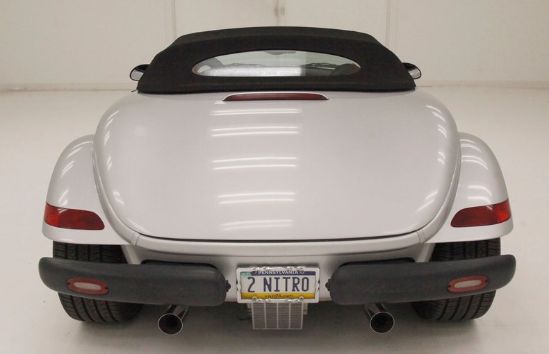 2000 Plymouth Prowler 8