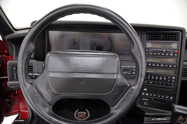 1993 Cadillac Allante 33