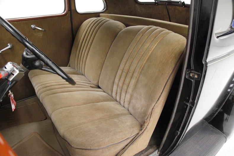 1937 Ford 85 Deluxe 25