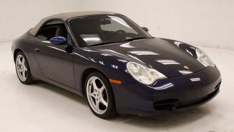 2003 Porsche 911 10