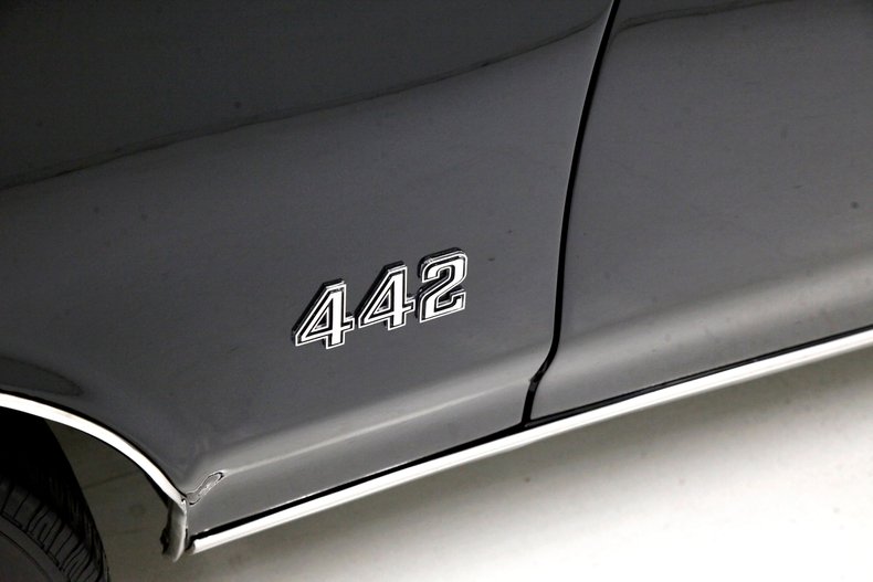 1972 Oldsmobile Cutlass S 18