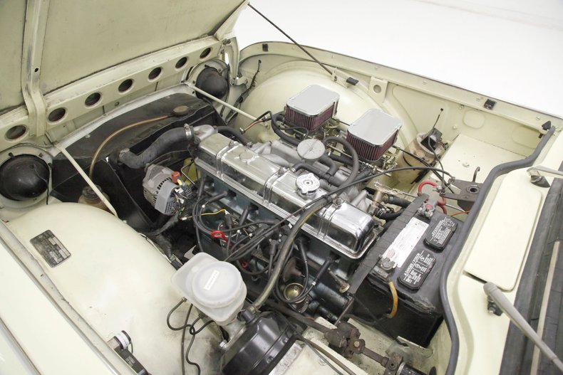 1968 Triumph TR250 13