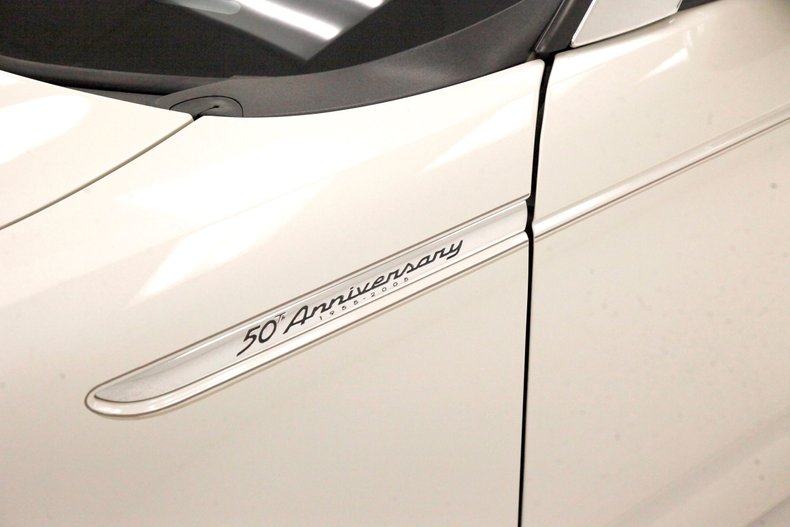 2005 Ford Thunderbird 20