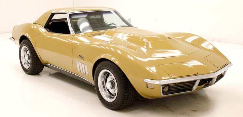 1969 Chevrolet Corvette 12