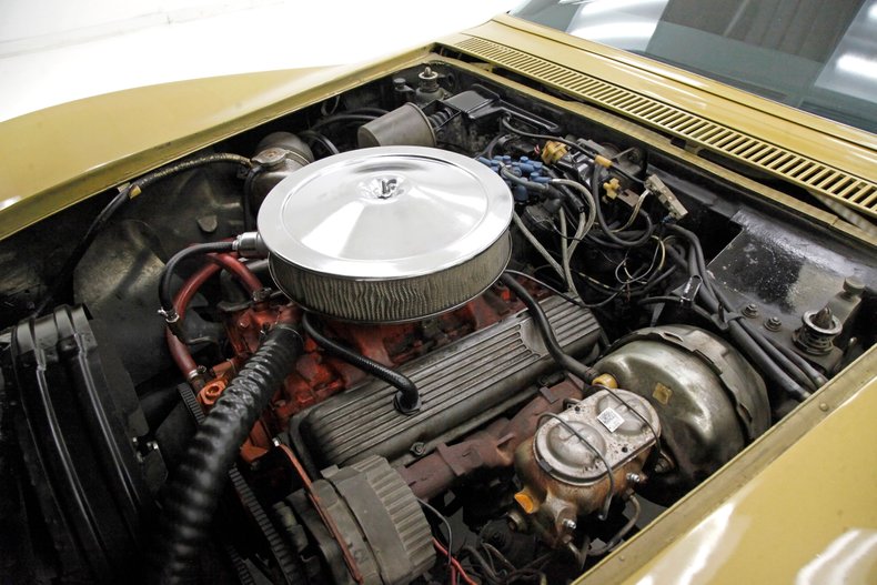 1969 Chevrolet Corvette 18
