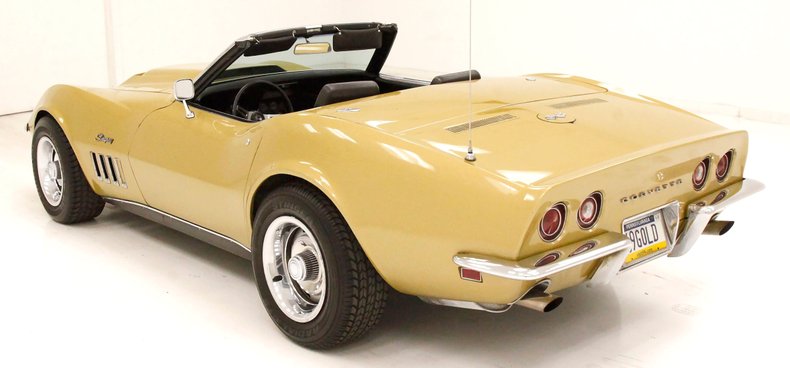 1969 Chevrolet Corvette 9