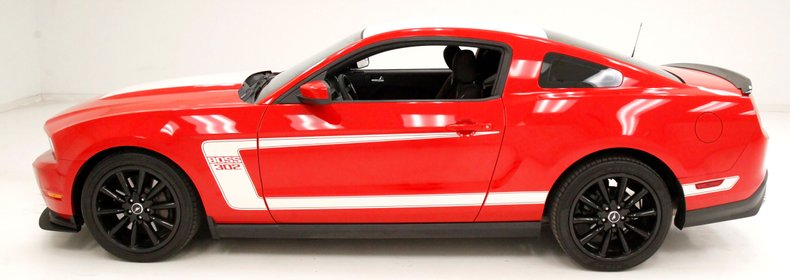 2012 Ford Mustang 2