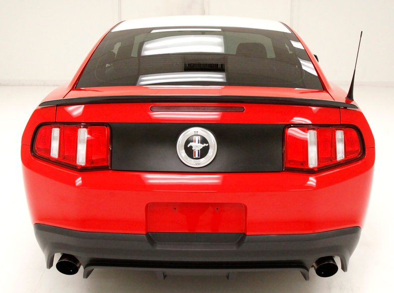 2012 Ford Mustang 5