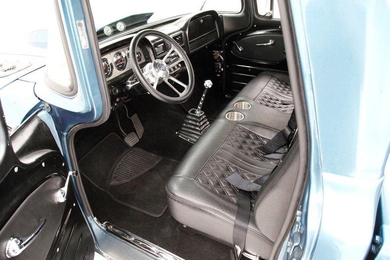 1963 Chevrolet C10 31