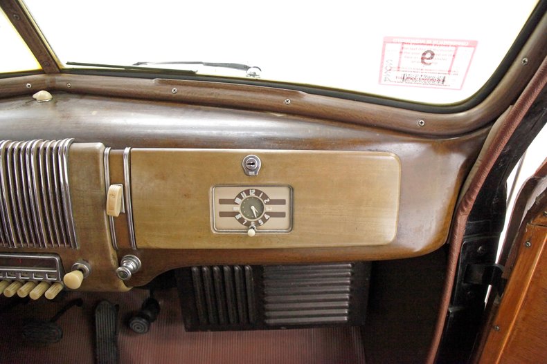 1940 Chevrolet Special Deluxe 32