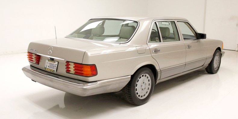 1988 Mercedes-Benz 300SEL 5