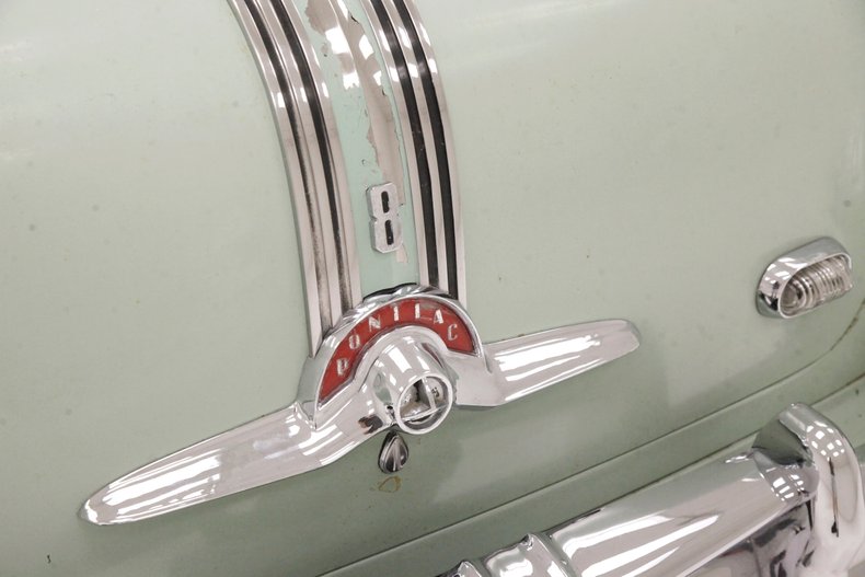 1953 Pontiac Chieftain 27