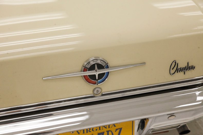 1966 Chrysler 300 21